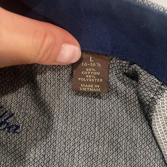 Men’s button up - Picture 5 of 5